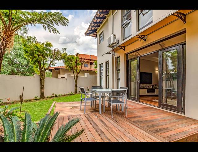5 BEDROOM HOUSE FOR SALE IN DAINFERN VALLEY ESTATE